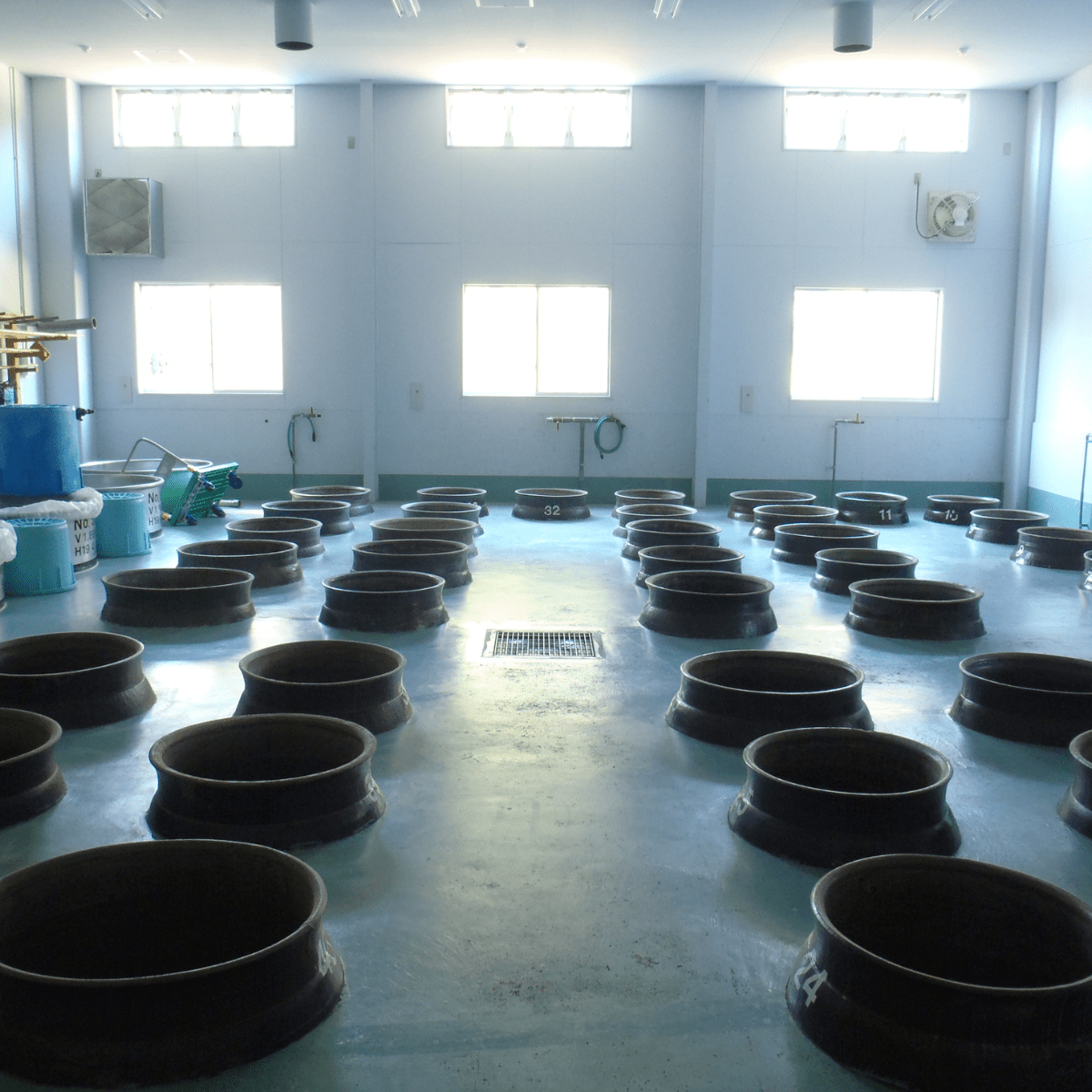 OCHIAI SHUZOJYO Kagamizu Ginger Barley Shochu 720ml ABV. 25% - Tokyo Fresh Direct