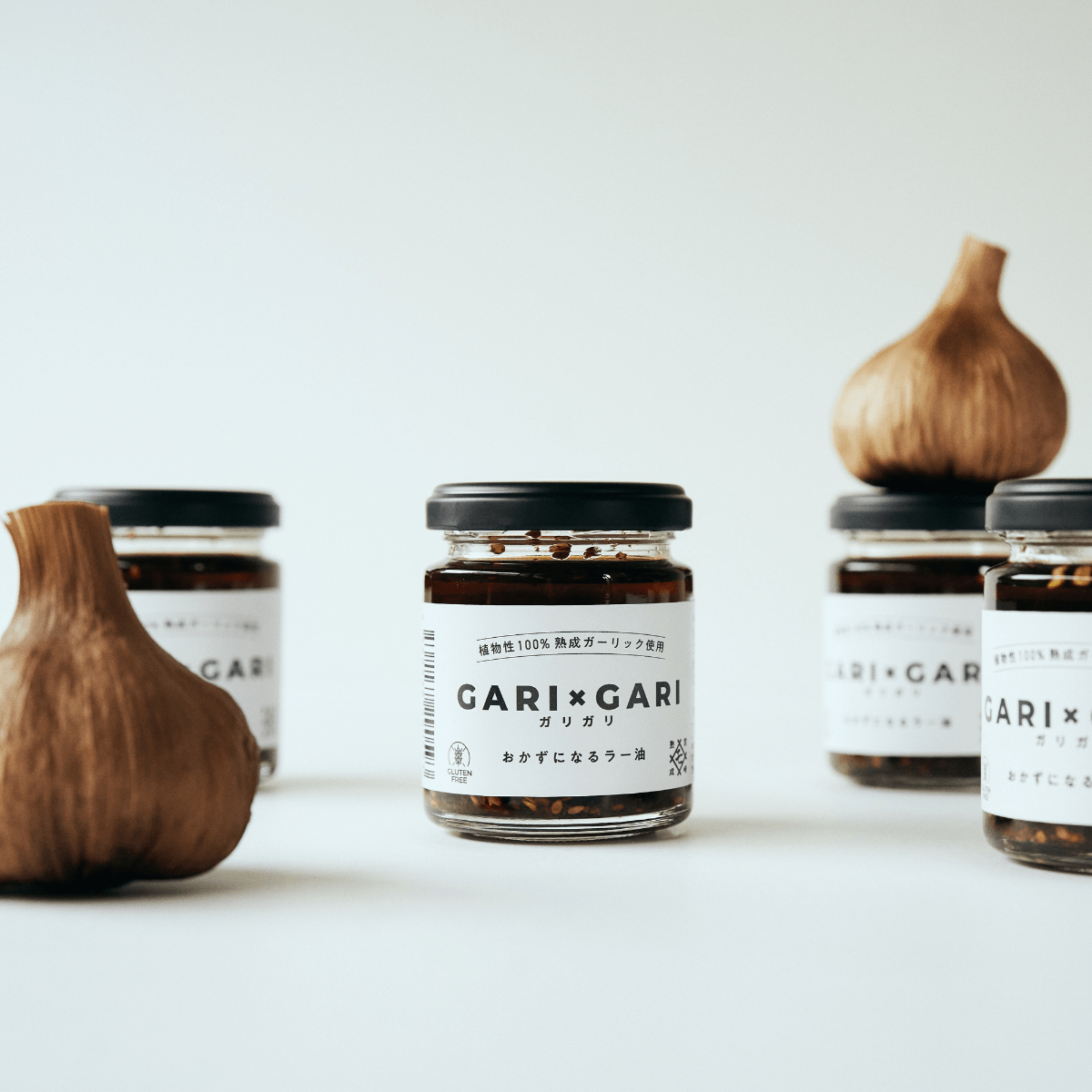 MOMIKI GARI☓GARI Black Garlic Spicy Umami Chili Oil - Tokyo Fresh Direct