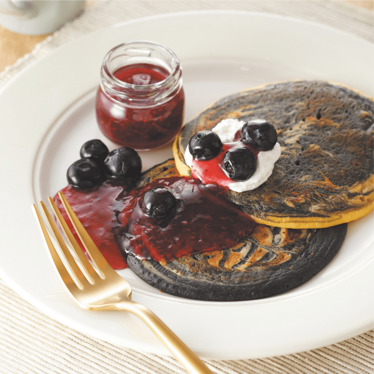 TAKESUMInoSATO Edible Bamboo Charcoal Powder 110g - Tokyo Fresh Direct