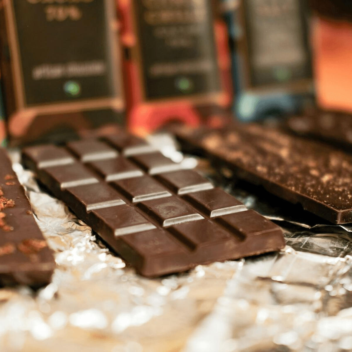 TINYKITCHEN MIYAZAKI Artisan Chocolate Citrus Chilli Cacao 70% - Tokyo Fresh Direct